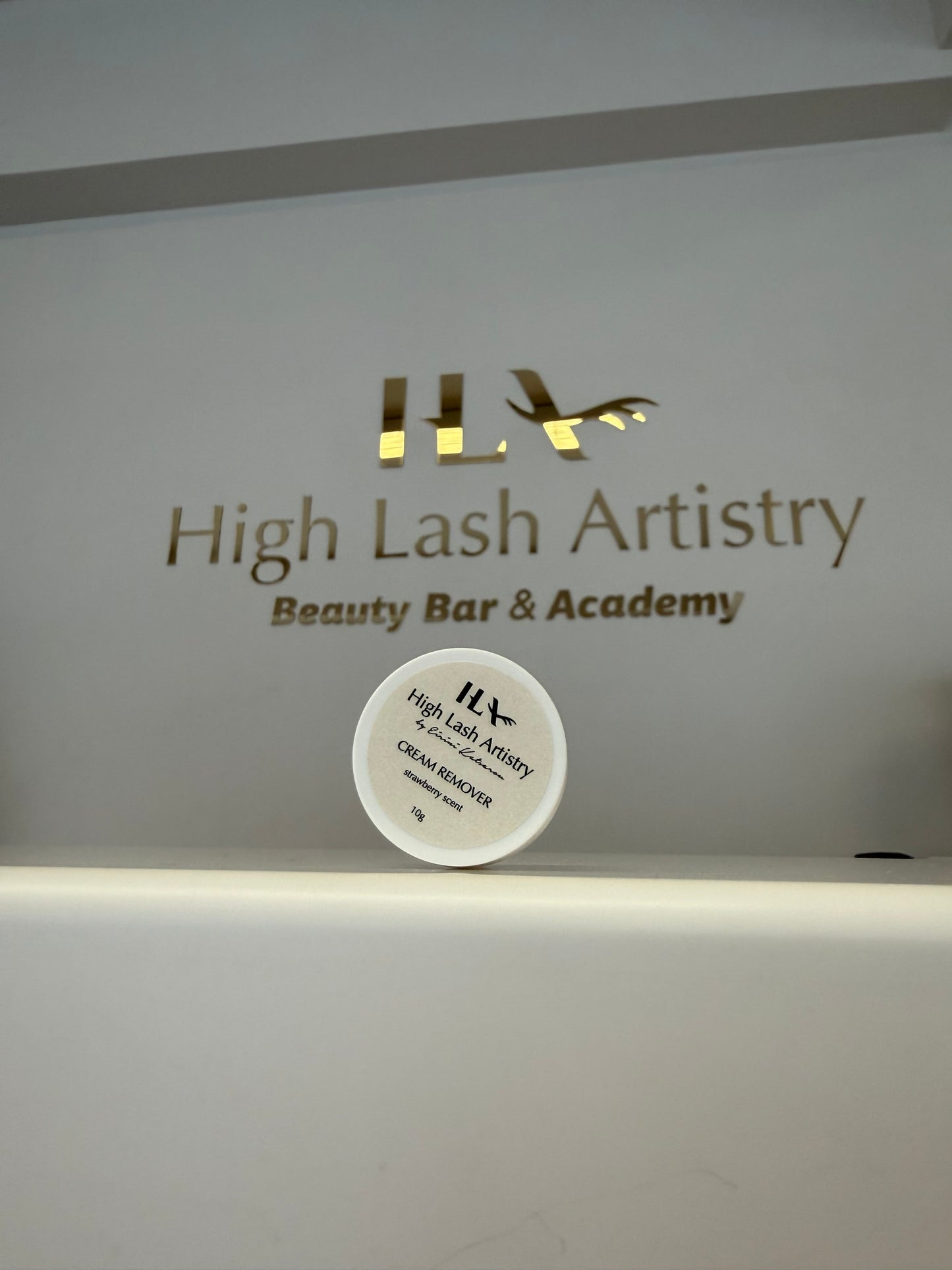 Αφαιρετικό εξτένσιον βλεφαρίδων